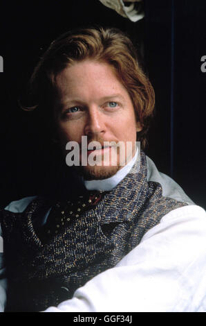 BETTY und ihre SCHWESTERN / Little Women USA 1994 / Gillian Armstrong ERIC STOLTZ (John Brooke) Régie : Gillian Armstrong aka. Peu de femmes Banque D'Images