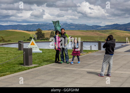 Visite de la famille Artesa Winery, région de Carneros, Napa Valley, Comté de Napa, California, United States Banque D'Images