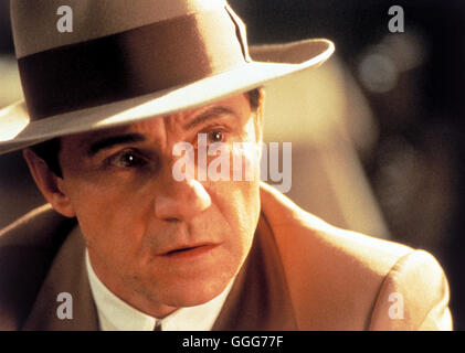 BUGSY Bugsy / USA 1991 / Barry Levinson Harvey Keitel (Mickey Cohen), 'Bugsy', 1991. Regie : Barry Levinson aka. Bugsy Banque D'Images