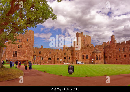 Peckforton Castle & Hotel, près de Chester, Cheshire. Banque D'Images