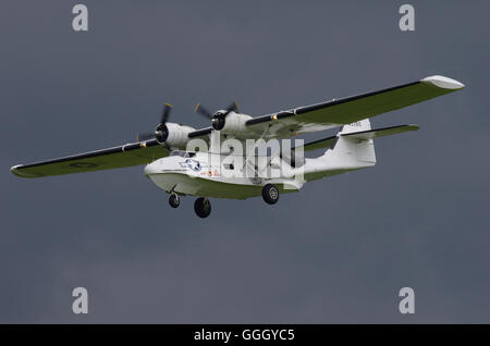 PBY-5 A Catalina G-PBYA, volant à Old Warden Banque D'Images