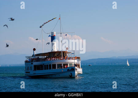 Navire d'excursion sur le lac Ammersee, Upper Bavaria, Bavaria, Germany Banque D'Images