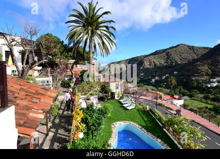 Vue sur un complexe hôtelier, Hermigua, La Gomera, Canary Islands, Spain Banque D'Images