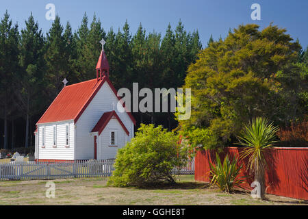 Chapelle le long de la Route Nationale Numéro 1, le Lac Taupo, île du Nord, Waikato, Nouvelle-Zélande Banque D'Images