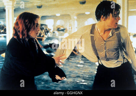 TITANIC Titanic / USA 1997 / James Cameron Voir mit Kate Winslet (Rose) et Leonardo Di Caprio (Jack). Regie : James Cameron aka. Titanic Banque D'Images