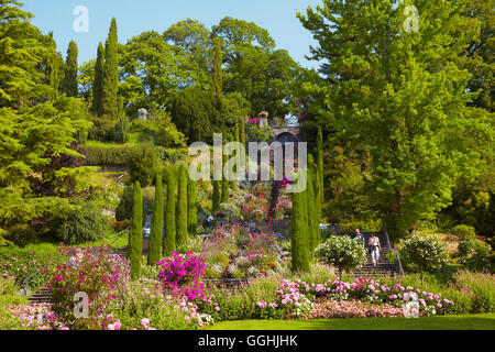 Jardin sur l'île de Mainau, fleur de style italien et de l'eau Cascade, Ueberlinger Voir, Bodensee, le lac de Constance, Bade-Wurtemberg, Banque D'Images