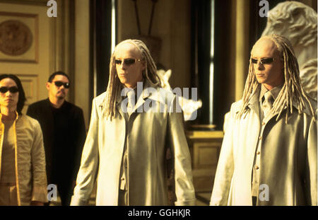 MATRIX - Reloaded / Matrix Reloaded USA 2002 / Larry & Andy Wachowski (deux lits jumeaux RAYMENT NEIL), un double ( Adrian Rayment) Régie : Larry & Andy Wachowski aka. Matrix Reloaded Banque D'Images