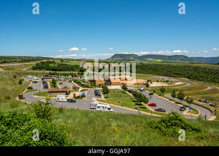 L'aire de repos de Brocuejouls sur l'A75 près de Viaduc de Millau, Aveyron, France Banque D'Images