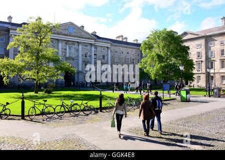 Au Trinity College, Dublin, Irlande Banque D'Images