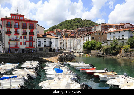 Port de Mundaka, Espagne, comté de Basque Banque D'Images