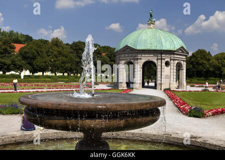 Dianatempel dans le Hofgarten, Munich, Bavaria, Germany, Europe Banque D'Images