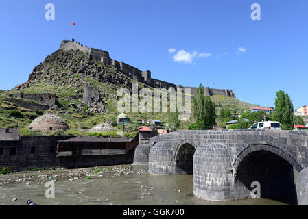 Citadelle de Kars, Kurde peuplée, est de l'Anatolie, est de la Turquie, Turquie Banque D'Images