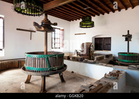 Ancien Pressoir, Bodegas Rubicon, région du vin La Geria, Lanzarote, îles Canaries, Espagne Banque D'Images