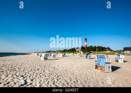 Beach et phare, Hoernum, l'île de Sylt, au nord de l'archipel Frison, Schleswig-Holstein, Allemagne Banque D'Images