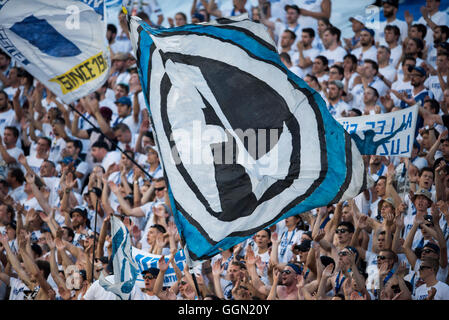 Reggio Emilia, Italie. 4e août 2016. Luzern fans Football/soccer : l'UEFA Europa League en troisième tour de qualification 2e match aller entre US Sassuolo 3-0 FC Lucerne au stade Mapei - Citta del Tricolore à Reggio Emilia, Italie . © Maurizio Borsari/AFLO/Alamy Live News Banque D'Images