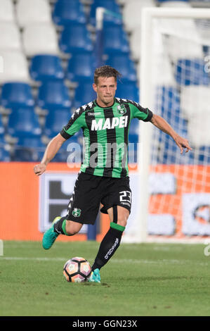 Reggio Emilia, Italie. 4e août 2016. Marcello Gazzola (Sassuolo) Football/Football : l'UEFA Europa League en troisième tour de qualification 2e match aller entre US Sassuolo 3-0 FC Lucerne au stade Mapei - Citta del Tricolore à Reggio Emilia, Italie . © Maurizio Borsari/AFLO/Alamy Live News Banque D'Images