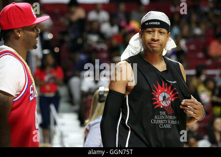 PHILADELPHIA, PA - 5 août : Allen Iverson photographié à l'Allen Iverson Celebrity match de basket-ball à l'Université Temple's Liacouras Center de Philadelphie, PA, le 5 août 2016 Crédit photo Star Shooter/MediaPunch Banque D'Images