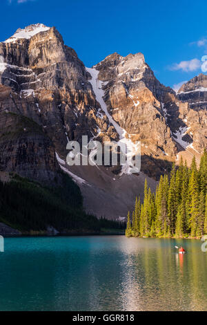 Le lac Moraine, Banff National Park, Alberta, Canada Banque D'Images