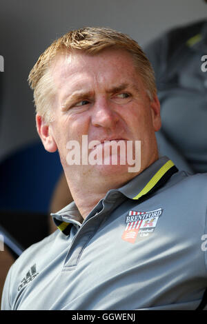 L'entraîneur-chef de Brentford Dean Smith au cours de la Sky Bet Championship match à la John Smith's Stadium, Huddersfield. ASSOCIATION DE PRESSE Photo. Photo date : Samedi 6 août 2016. Voir l'ACTIVITÉ DE SOCCER histoire Huddersfield. Crédit photo doit se lire : Richard Ventes/PA Wire. RESTRICTIONS : EDITORIAL N'utilisez que pas d'utilisation non autorisée avec l'audio, vidéo, données, listes de luminaire, club ou la Ligue de logos ou services 'live'. En ligne De-match utilisation limitée à 75 images, aucune émulation. Aucune utilisation de pari, de jeux ou d'un club ou la ligue/dvd publications. Banque D'Images