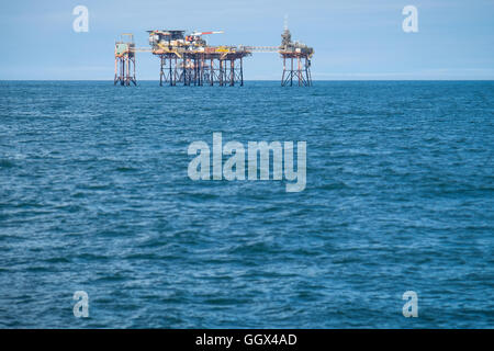 La seule plate-forme pétrolière de l'Ouest un complexe dans la mer du Nord Banque D'Images