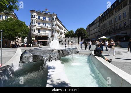 L'Leopoldsplatz à Baden-Baden, Allemagne, 7 août 2016. PHOTO : ULI DECK/dpa Banque D'Images