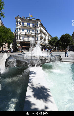 L'Leopoldsplatz à Baden-Baden, Allemagne, 7 août 2016. PHOTO : ULI DECK/dpa Banque D'Images