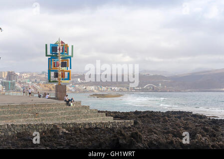 LAS PALMAS DE GRAN CANARIA, ESPAGNE - 1 août 2016 : sculpture éolienne par Cesar Manrique, Plaza de la puntilla, Las Palmas de Gran C Banque D'Images