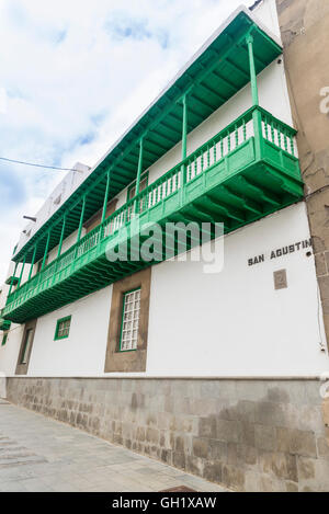 Balcons typiques de l'hôtel, dans la rue de San Agustin, Las Palmas Banque D'Images