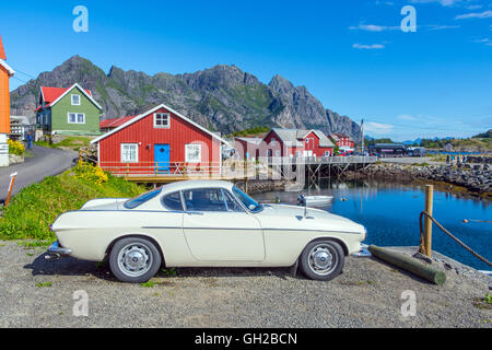 Volvo P1800 Jensen comme entraîné par le Saint, Roger Moore Banque D'Images