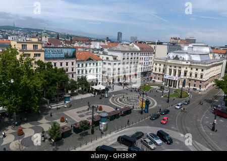 Le Théâtre National Slovaque : le bâtiment historique de l'Opéra Hviezdoslavovo námestie (Place Hviezdoslavovo) de Bratislava, Slov Banque D'Images