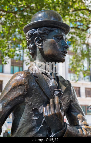Charlie Chaplin statue Leicester Square West End London UK Banque D'Images