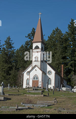 St Anne's Church et les peuples des Premières nations d'inhumation, Cowicham Bay, île de Vancouver. BC. Le Canada. 11 133 SCO. Banque D'Images