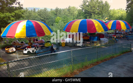 Lake George, New York, USA. Juillet, 24,2016. La forêt magique, un conte de fées pour enfants parc d'attractions à thème dans les bois du lac Banque D'Images