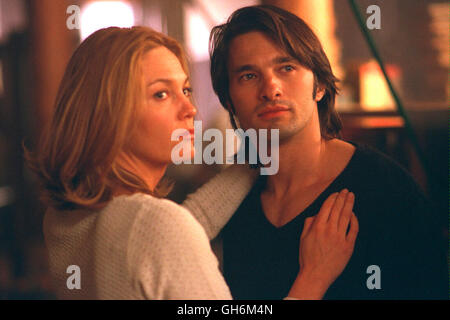 UNTREU infidèle / USA 2002 / Adrian Lyne Connie (Diane Lane), Paul Martel (OLIVIER MARTINEZ) Régie : Adrian Lyne aka. Unfaithful Banque D'Images