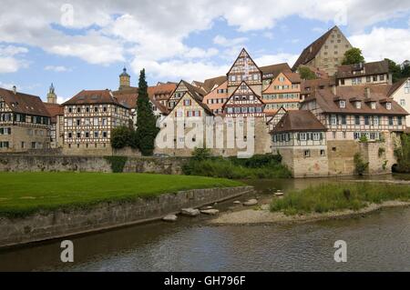 Géographie / voyage, Allemagne, Bade-Wurtemberg, Schwaebisch Hall, sur le Kocher, vue depuis l'Unterwoehrd vers la vieille ville, à Additional-Rights Clearance-Info-Not-Available Banque D'Images