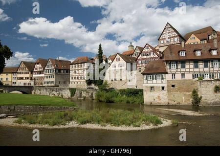 Géographie / voyage, Allemagne, Bade-Wurtemberg, Schwaebisch Hall, sur le Kocher, vue depuis l'Unterwoehrd vers la vieille ville, à Additional-Rights Clearance-Info-Not-Available Banque D'Images