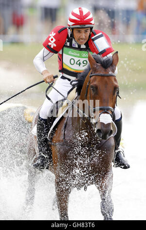 Rio de Janeiro, Brésil. 8e août 2016. Yoshiaki Oiwa (JPN) Equitation : Eventing Cross-country individuel au Centre Équestre Olympique lors des Jeux Olympiques de Rio 2016 à Rio de Janeiro, Brésil . Credit : Yusuke Nakanishi/AFLO SPORT/Alamy Live News Banque D'Images