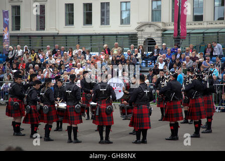 Glasgow, Écosse, Royaume-Uni 9 août 2016.Piping live ! Continué à Glasgow aujourd'hui comme un prélude à la Pipe Band Championships le week-end. dans George Square. Credit : Gérard Ferry/Alamy Live News Banque D'Images