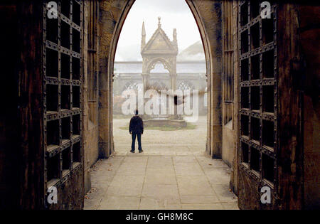 HARRY POTTER UND DER GEFANGENE VON AZKABAN / Harry Potter et le Prisonnier d'Azkaban USA 2004 / Alfonso Cuaron Voir Regie : Alfonso Cuaron, aka. Harry Potter et le Prisonnier d'Azkaban Banque D'Images