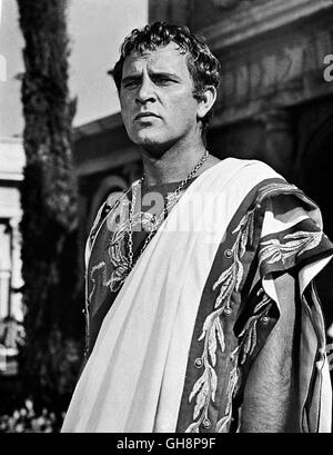 CLEOPATRA Cleopatra / USA 1962 / Joseph L. Mankiewicz RICHARD BURTON (Mark Anton) Régie : Joseph L. Mankiewicz aka. Cleopatra Banque D'Images