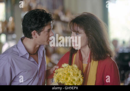 Scott (ADAM GARCIA) mit Mutter Maureen (Jacqueline Bisset) Régie : Klaus Menzel aka. Fascination Banque D'Images