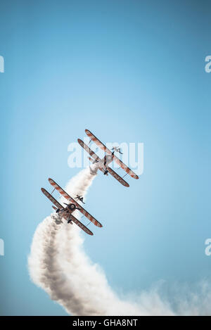 Les marcheurs à aile Breitling 2016 Salon aéronautique de Blackpool, Royaume-Uni. Banque D'Images