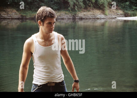 Dire CREEK USA 2004 Jacob Aaron Estes Marty (SCOTT MECHLOWICZ) Régie : Jacob Aaron Estes Banque D'Images