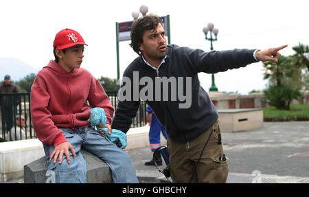 ALLE KINDER DIESER WELT All the Invisible Children Italie 2005 Court-métrage : "Ciro', Directeur STEFANO VENERUSO avec DANIELE VICORITO sur film emplacement. aka. Tous les enfants invisibles Banque D'Images