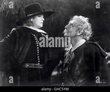 La reine Christine Königin Christine USA 1933 Rouben Mamoulian Queen Christina (GRETA GARBO) et Aage (Ch. AUBREY SMITH Regie : Rouben Mamoulian) Banque D'Images