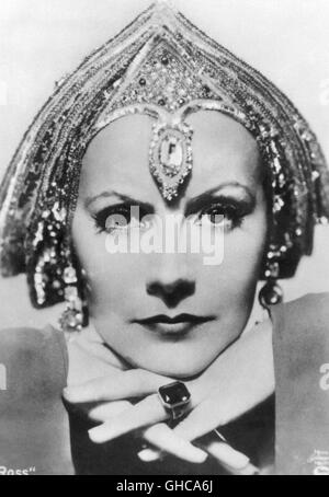 MATA HARI USA 1931 B. Glazer, L. Birinsky GRETA GARBO comme Mata Hari Regie : B. Glazer, L. Birinsky Banque D'Images