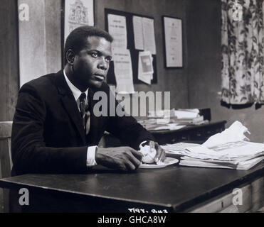 À SIR, WITH LOVE UK 1967 James Clavell Sidney Poitier que Mark Thackeray Regie : James Clavell Banque D'Images