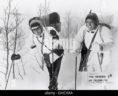 Les HÉROS DE TELEMARK UK 1965 Anthony Mann RICHARD HARRIS comme Knut Straud, Kirk Douglas comme Rolf Pedersen Regie : Anthony Mann Banque D'Images