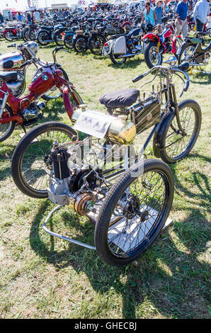 De Deon Boouton tricycle motorisé Phebus à un spectacle en anglais Banque D'Images