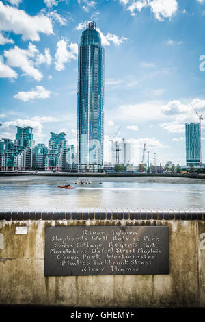 St George Wharf Tower, développement de St George Wharf, Vauxhall, Londres, Angleterre, Royaume-Uni Banque D'Images